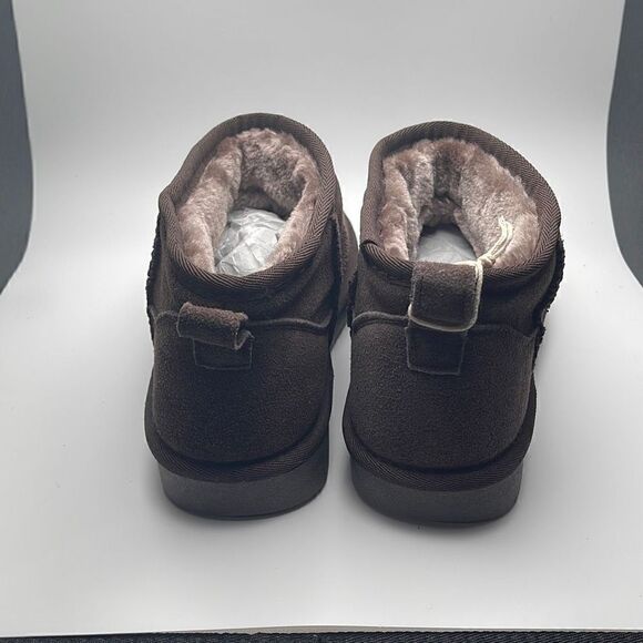 CUSHIONAIRE Women's pull on boot +Memory Foam 9 CHOCOLATE - Picture 4 of 7